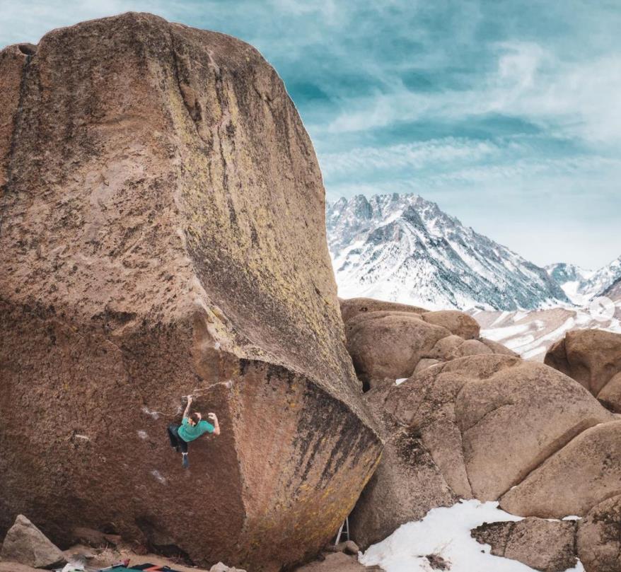 Alex Johnson climbing The Swarm (V13/14 – Font 8B/8B+). Photo: Johnson/Instagram